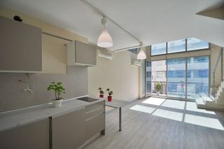 Oficina en alquiler en Virgen del Cortijo - Manoteras en Madrid