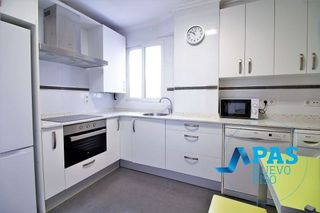 Piso en alquiler en Numancia - San Fernando en Santander