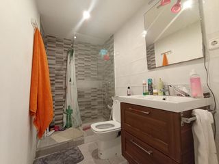 Piso en venta en La Torrassa en Hospitalet de Llobregat, L´