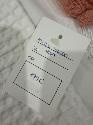 Velo de novia rosa sin usar 180 cm