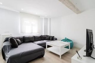 Piso en alquiler en Castillejos en Madrid