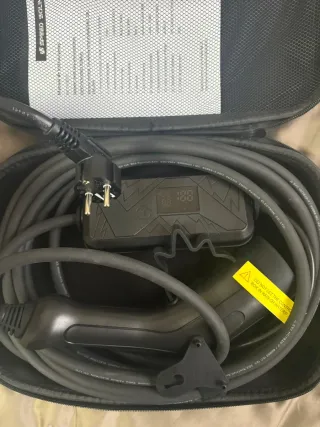 Cargador de coche eléctrico