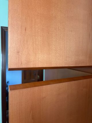 Armadio in ciliegio a 6 ante