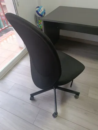 Silla de escritorio IKEA FLINTAN Negra