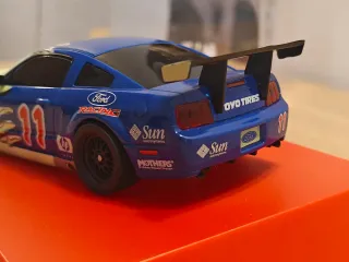 Ford Mustang Ninco 1 red 55087