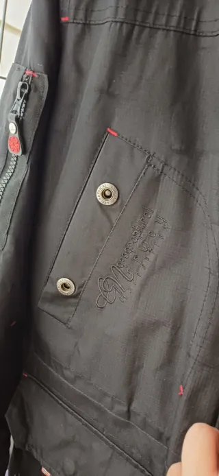 Chaqueta Nortway Negra con Capucha y Pelo