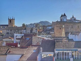 Piso en venta en Ciudad Monumental en Cáceres