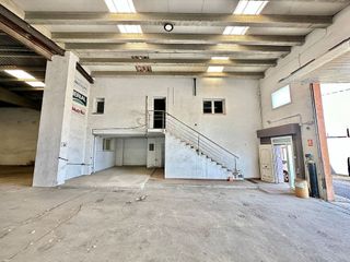 Nave industrial en venta en Manlleu