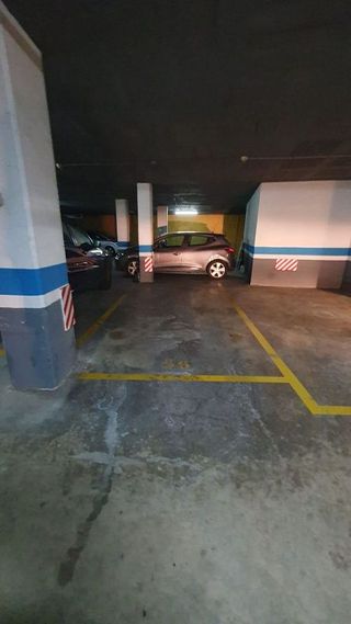 Garaje en venta en Sant Joan Despí