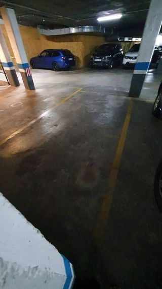 Garaje en venta en Sant Joan Despí