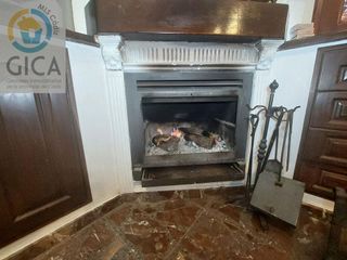 Chalet en venta en La Granja-La Colina-Los Pastores en Algeciras