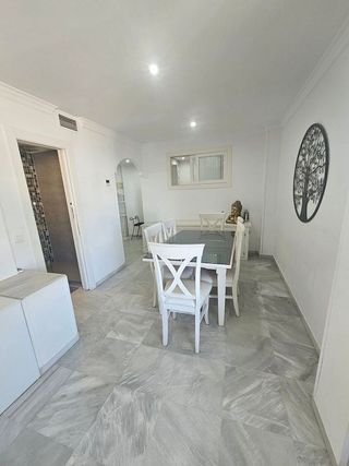 Piso en alquiler en Los Jardines de Marbella - La Ermita en Marbella