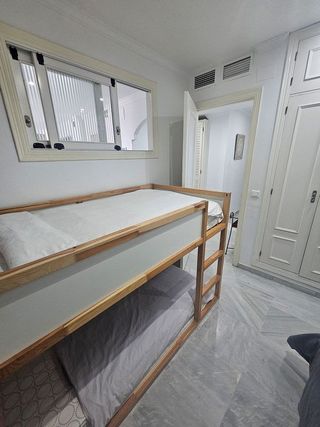 Piso en alquiler en Los Jardines de Marbella - La Ermita en Marbella