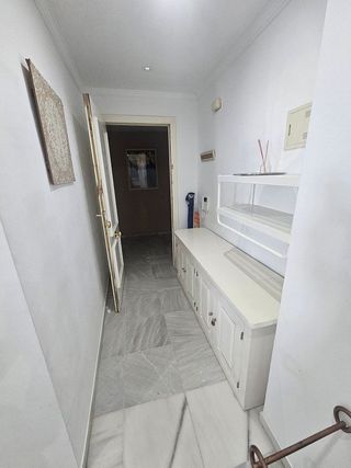 Piso en alquiler en Los Jardines de Marbella - La Ermita en Marbella