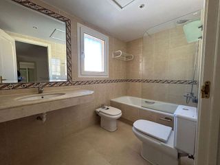 Casa adosada en alquiler en Calahonda en Mijas