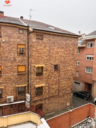 Piso en alquiler en José Zorrilla - Padre Claret en Segovia