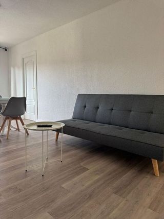 Piso en alquiler en Polígono Cartuja – La Paz en Granada