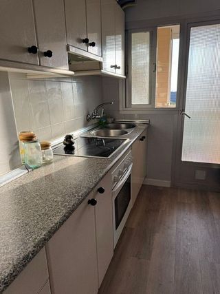 Piso en alquiler en Polígono Cartuja – La Paz en Granada