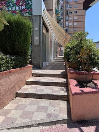 Piso en alquiler en Polígono Cartuja – La Paz en Granada