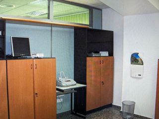 Local comercial en venta en Avda. de Abril. - 9 de octubre en Sagunto