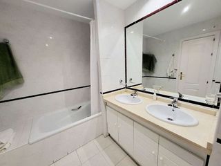 Piso en venta en Riviera del Sol en Mijas