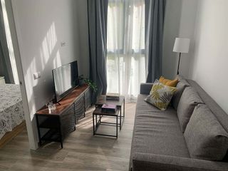 Piso en alquiler en Apóstol Santiago en Madrid