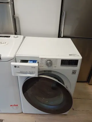 Lavadora Secadora LG Direct Drive 8/5kg