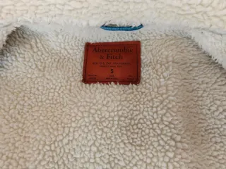 Chaqueta vaquera Abercrombie borreguillo M