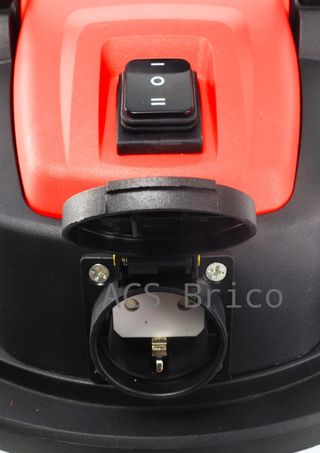 Aspirador Soplador Polvo Líquidos 30L 1600W 63344 - Mader