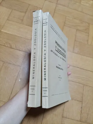 1934 Mineralogía y zoología aplicadas a la farmaci