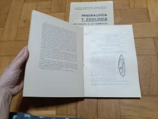 1934 Mineralogía y zoología aplicadas a la farmaci