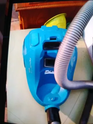 Aspiradora Rowenta Azul