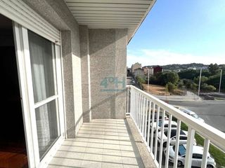 Piso en venta en Posío en Ourense