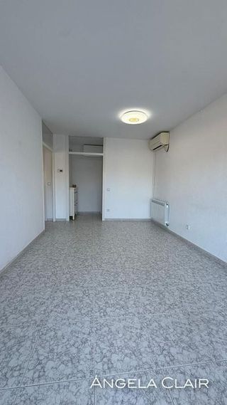 Piso en alquiler en Gran Via del Mar-Zona Universitaria en Castelldefels