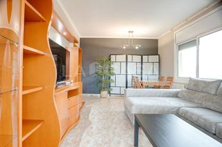 Piso en venta en Artigas - Llefià en Badalona