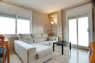 Piso en venta en Artigas - Llefià en Badalona