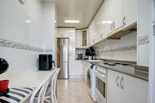 Piso en venta en Artigas - Llefià en Badalona