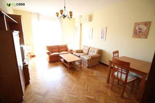 Piso en alquiler en Buenavista-Valparaíso-La Legua en Toledo