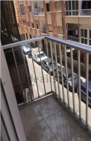 Piso en alquiler en Ciudad Jardín - Tagarete - El Zapillo en Almería