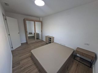 Piso en alquiler en San Fernando - Princesa Mercedes en Alicante