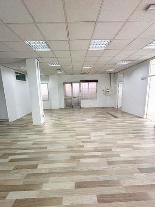 Local comercial en venta en Cártama