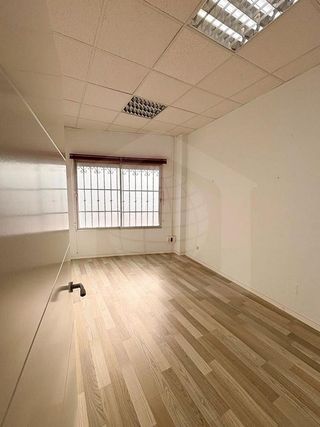 Local comercial en venta en Cártama