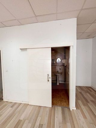 Local comercial en venta en Cártama