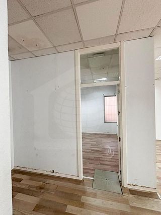 Local comercial en venta en Cártama