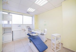 Local comercial en venta en El Carrascal en Leganés