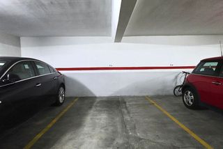 Garaje en venta en El Gall en Esplugues de Llobregat