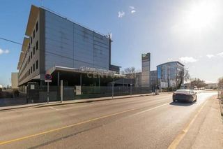 Oficina en alquiler en Rejas en Madrid