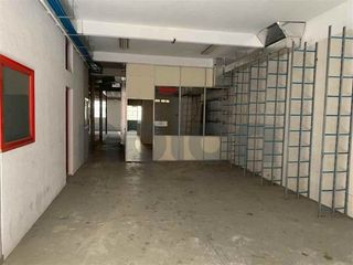 Local comercial en venta en Els Pavos en Blanes