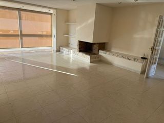 Edificio en venta en Llinars del Valles