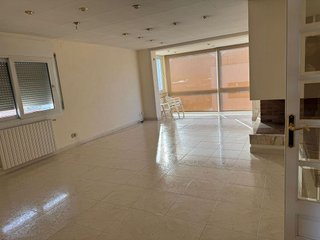 Edificio en venta en Llinars del Valles